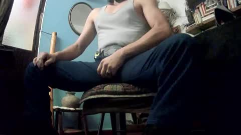 Snapshot of badhombremx chatting on 9, 9, 2025 Mexican livin Off the Wall online show from 9, 9, 2025