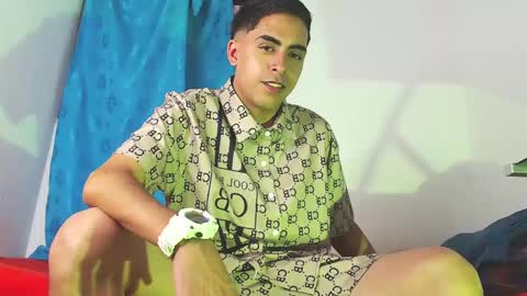 Snapshot of badjuanhot chatting on 26, 1, 2025 Juan Help us reach 100 likes online show from 26, 1, 2025