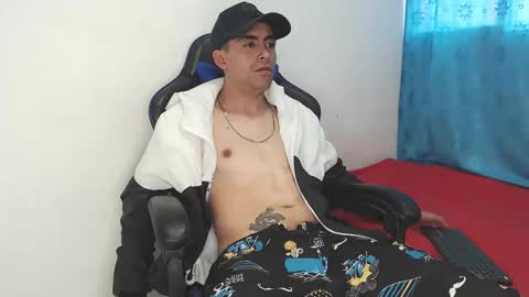 Snapshot of badjuanhot chatting on 9, 3, 2025 Juan Help us reach 100 likes online show from 9, 3, 2025