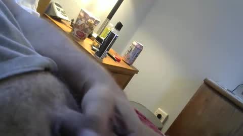 Snapshot of badlad10 chatting on 3, 12, 2025 badlad10 online show from 3, 12, 2025