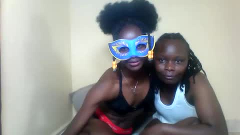 Snapshot of bads_hornies chatting on 4, 11, 2025 bads_hornies online show from 4, 11, 2025