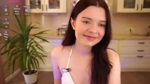 Snapshot of bae_miamor chatting on 29, 6, 2026 Hello my name is Ariella online show from 29, 6, 2026