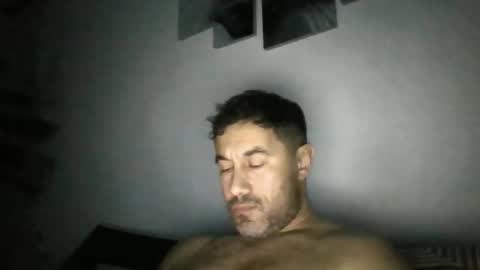 Snapshot of bagio18 chatting on 19, 12, 2025 Bagio online show from 19, 12, 2025