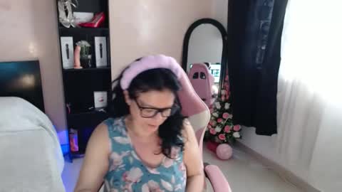 sandra online show from 17, 2, 2025