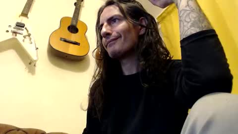 Bailey online show from 11, 11, 2025