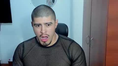 Snapshot of baltazardupont chatting on 27, 11, 2025 Andres - online show from 27, 11, 2025