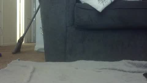 b online show from 2, 12, 2025