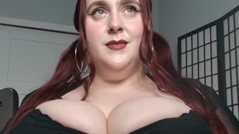 bambixxlynn online show from 13, 7, 2026