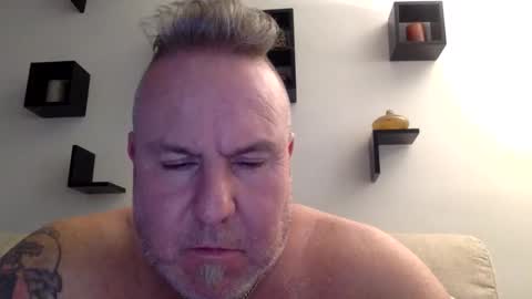 banana5289 online show from 18, 3, 2026