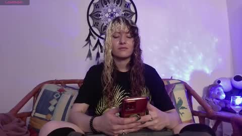 Snapshot of bandit_monkey chatting on 10, 2, 2025 V E R O N I C A online show from 10, 2, 2025