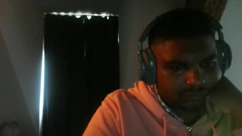 Snapshot of bandusrilanka200 chatting on 19, 10, 2025 bandusrilanka200 online show from 19, 10, 2025