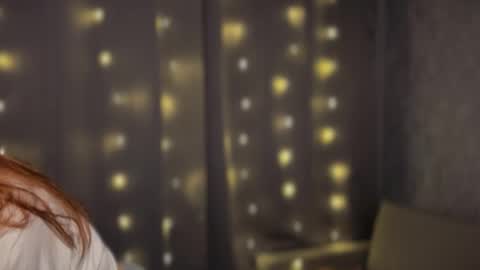 Snapshot of bandwidthia chatting on 21, 12, 2025 Mila online show from 21, 12, 2025