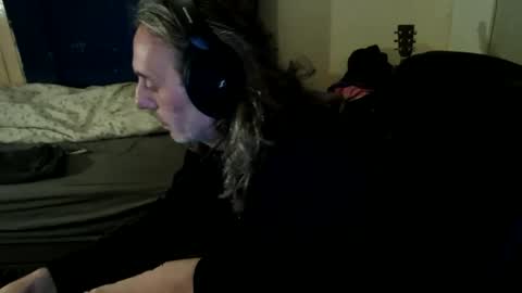 bangintoleather online show from 10, 4, 2026