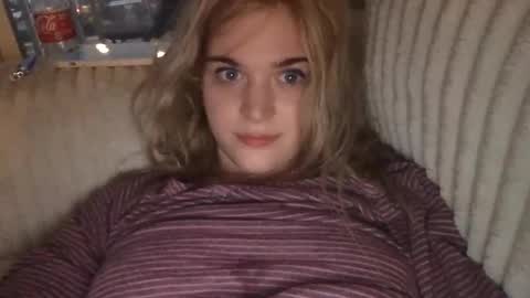 Snapshot of bansam1738 chatting on 8, 11, 2025 bansam1738 online show from 8, 11, 2025