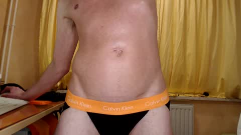 Snapshot of banschie chatting on 28, 2, 2025 online show from 28, 2, 2025