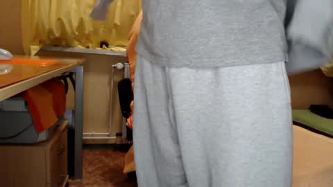 Snapshot of banschie chatting on 9, 3, 2025 online show from 9, 3, 2025