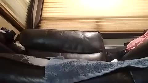 Snapshot of baobabtree10 chatting on 17, 11, 2025 baobabtree10 online show from 17, 11, 2025