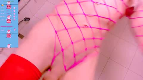 Snapshot of barbara_6_6_6 chatting on 14, 12, 2025 Barbara Blossom online show from 14, 12, 2025