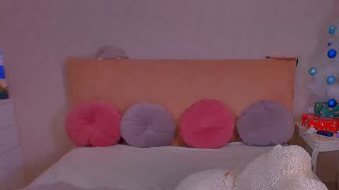 Barbie Kim online show from 28, 12, 2024