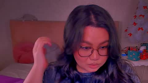 Barbie Kim online show from 8, 2, 2025