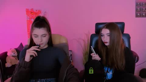 Snapshot of barbara_crazy chatting on 16, 11, 2025 barbara_crazy online show from 16, 11, 2025