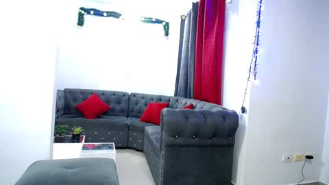 Snapshot of barbaraferrer69 chatting on 13, 12, 2024 BARBARA FERRER online show from 13, 12, 2024