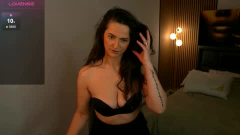 barbaraxoxox online show from 2, 12, 2025