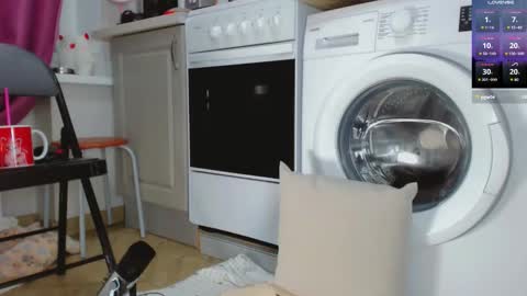 Amina online show from 29, 9, 2025