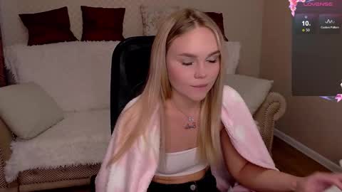 Snapshot of barbie_lillie chatting on 23, 9, 2025 Lilli 3 online show from 23, 9, 2025