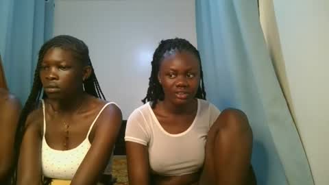 Snapshot of barbie_queen2 chatting on 12, 1, 2026 queen online show from 12, 1, 2026