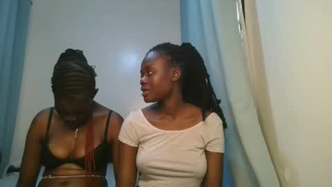 Snapshot of barbie_queen2 chatting on 15, 1, 2026 queen online show from 15, 1, 2026