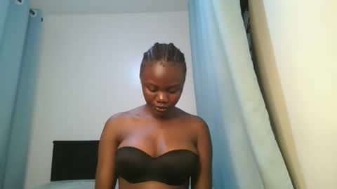 Snapshot of barbie_queen2 chatting on 20, 2, 2026 queen online show from 20, 2, 2026