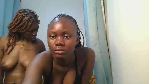 Snapshot of barbie_queen2 chatting on 1, 3, 2026 queen online show from 1, 3, 2026