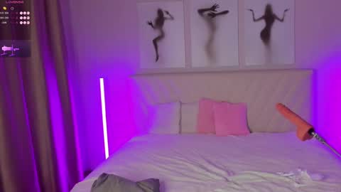 Snapshot of barbielina_ chatting on 29, 1, 2025 Emma online show from 29, 1, 2025