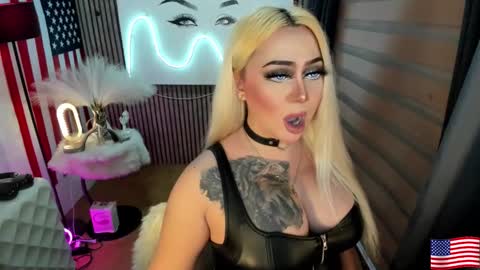 Snapshot of barbietop_alexa69 chatting on 23, 9, 2025 Miss Alexa Fields online show from 23, 9, 2025