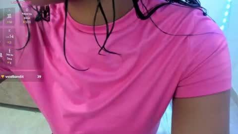Snapshot of barbra_smith1 chatting on 1, 7, 2026 Luna online show from 1, 7, 2026