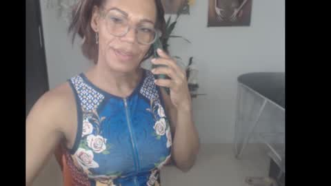 Snapshot of bardotbigcocktsx chatting on 9, 2, 2025 bardotbigcocktsx online show from 9, 2, 2025