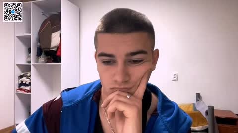 Snapshot of barepulse chatting on 17, 12, 2025 Eric online show from 17, 12, 2025