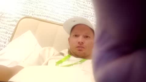 barniemay1 online show from 8, 1, 2025