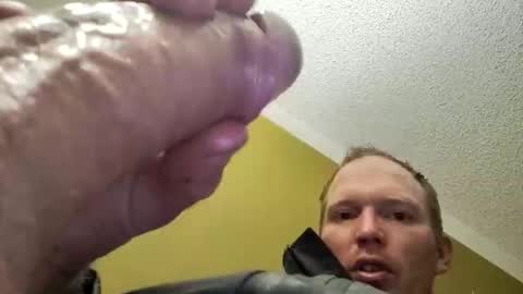 Snapshot of barniemay1 chatting on 12, 1, 2026 barniemay1 online show from 12, 1, 2026