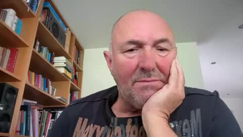 Snapshot of bartvel chatting on 7, 5, 2026 bartvel online show from 7, 5, 2026