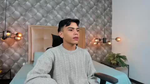 Snapshot of bastian_carter chatting on 18, 11, 2025 Bastian online show from 18, 11, 2025