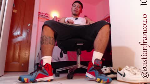 Snapshot of bastian_franco01 chatting on 17, 12, 2024 Bastian Independent Model online show from 17, 12, 2024