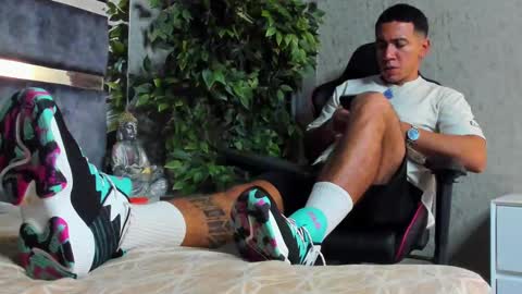 Snapshot of bastian_franco01 chatting on 5, 10, 2025 Bastian Independent Model online show from 5, 10, 2025