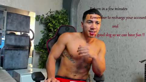 Snapshot of bastian_franco01 chatting on 2, 12, 2025 Bastian Independent Model online show from 2, 12, 2025