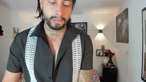 Snapshot of bastian_jones1 chatting on 27, 10, 2025 bastian_jones1 online show from 27, 10, 2025