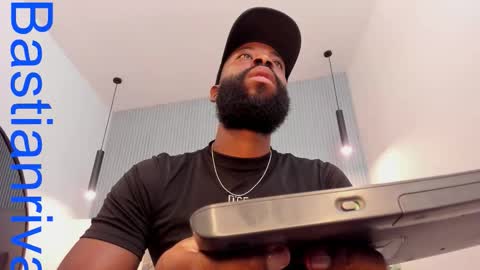 Snapshot of bastianrivas chatting on 4, 10, 2025 Bastian. online show from 4, 10, 2025