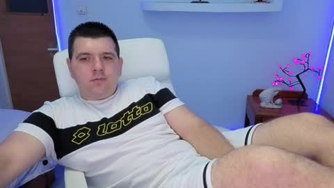 Snapshot of basystem8 chatting on 22, 9, 2025 BASY online show from 22, 9, 2025