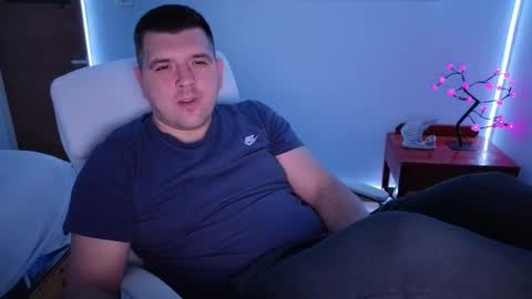 Snapshot of basystem8 chatting on 12, 10, 2025 BASY online show from 12, 10, 2025