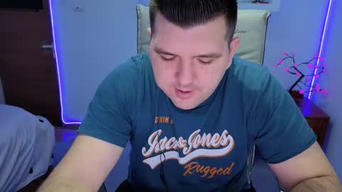 Snapshot of basystem8 chatting on 17, 10, 2025 BASY online show from 17, 10, 2025